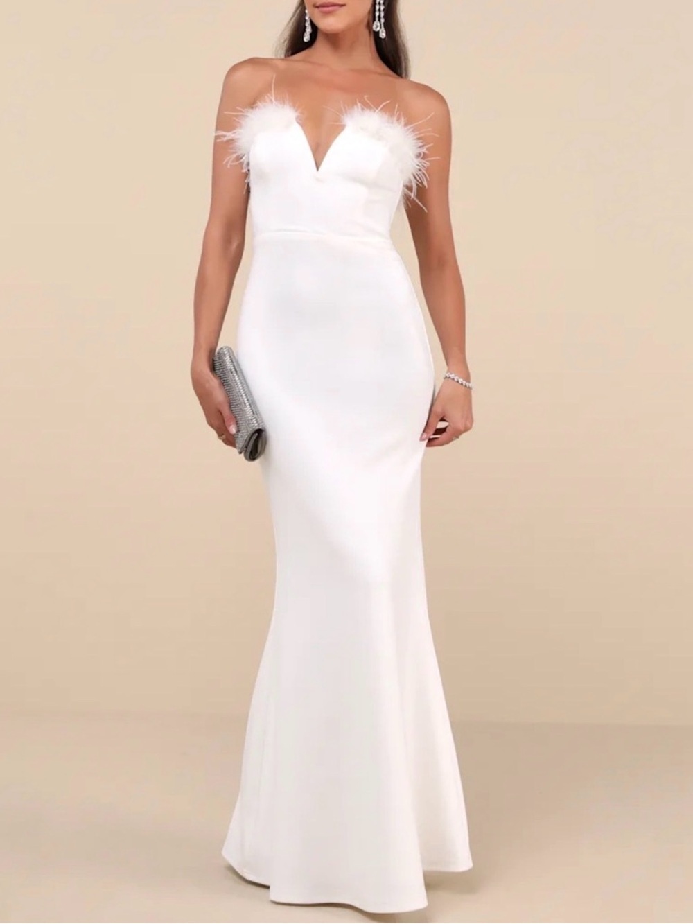 NWT Lulus Extraordinary Glam White Feather Strapless Mermaid
Maxi Dress